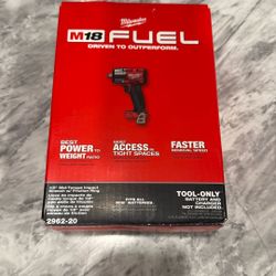 Milwaukee M18 1/2” Mid-Torque Impact Wrench