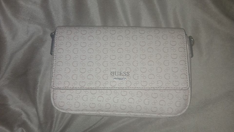 Guess Hand Bag