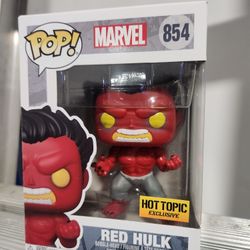 RED HULK #854 HOT TOPIC EXCLUSIVE