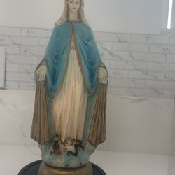 Vintage Statue Of St Mary (Our Lady Of miraculous Medal)