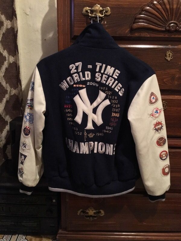 Kids Yankees jacket size large