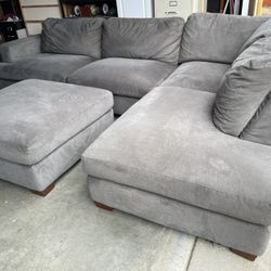 Gray Sectional W Matching Ottoman 