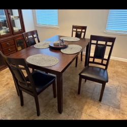 Rectangular Dining table with chairs