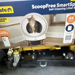 Self Cleaning Scoop Free litter Box