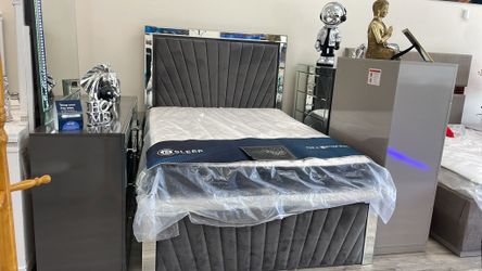 Queen Bed. Nueva Cama Queen.