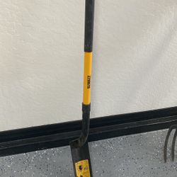 DeWalt Heavy Duty Trenching Shovel – Steel Reinforced- Lifetime warranty