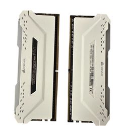 Corsair VENGEANCE RGB PRO 16GB (2 x 8GB) DDR4 DRAM 3200MHz C16 Memory Kit - White