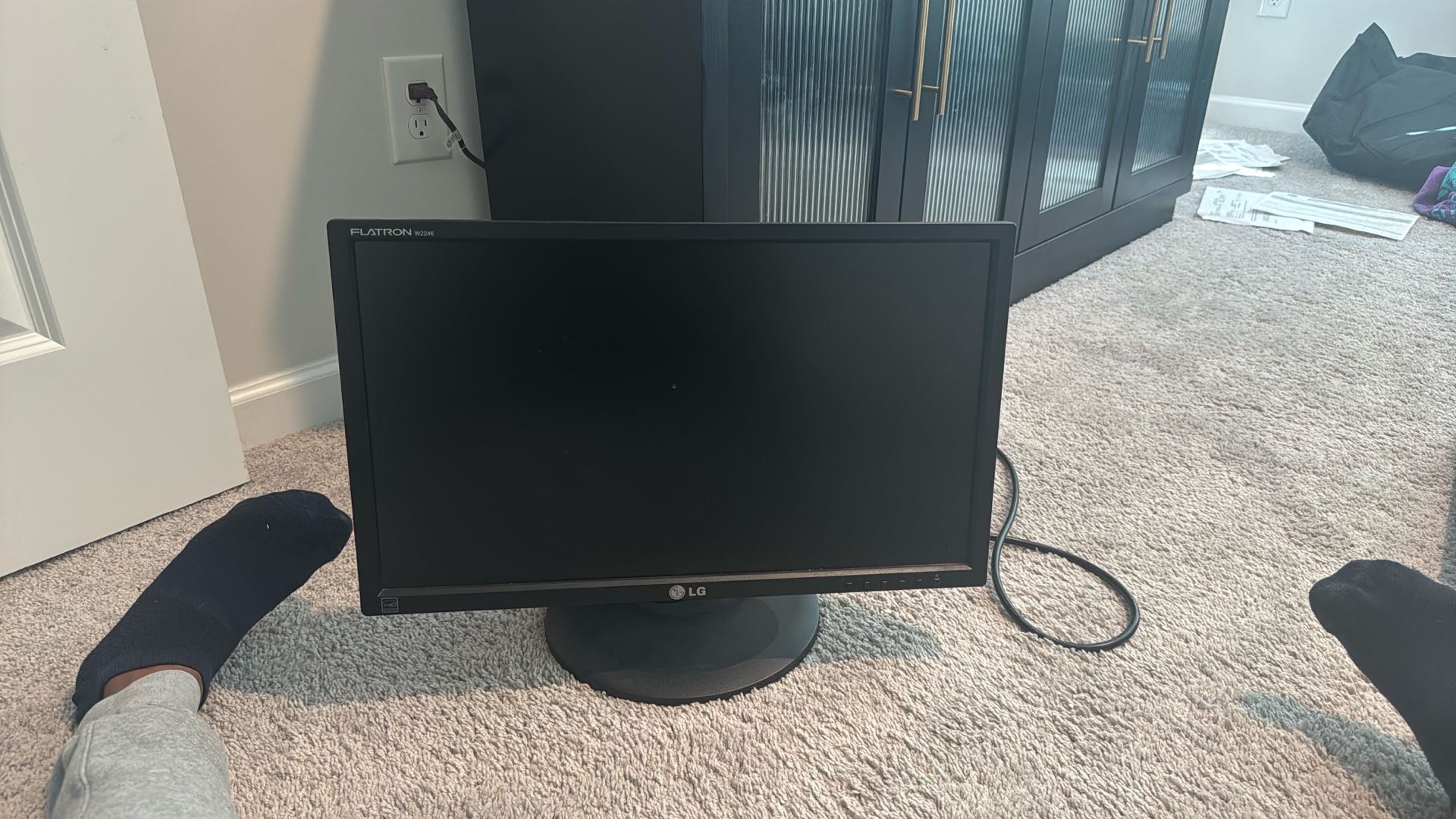 LG FLATRON W2246
