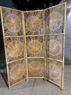 Beautiful 1970s vintage rattan sunburst 3-panel