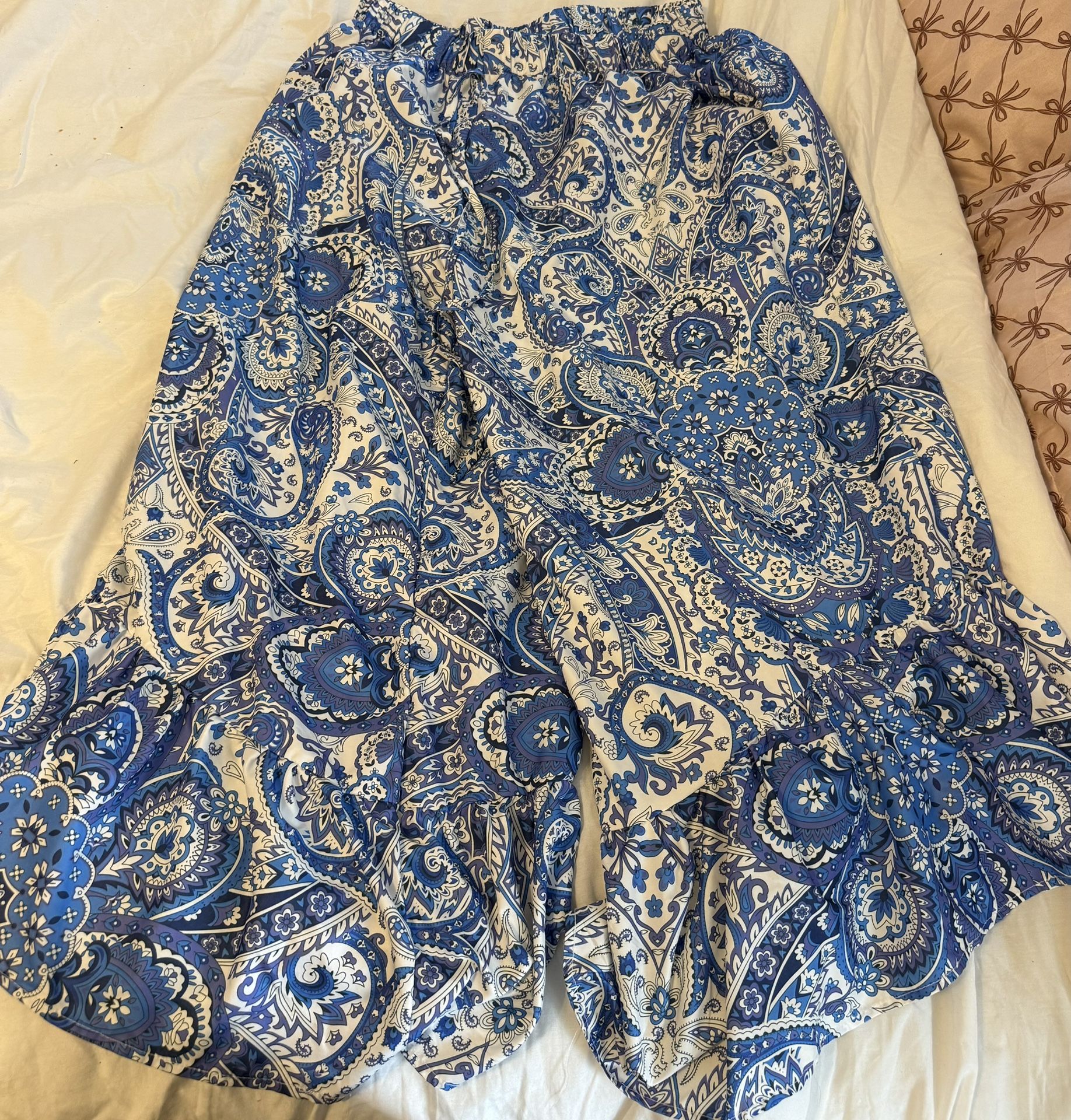 Pasiley Wide Leg Pants