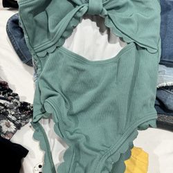 Bundle Of Girl Clothes Size 5T