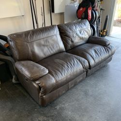 Leather Recliner sofa 
