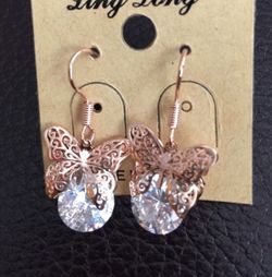 14K plates rose gold earrings, very cute!!!! Front and back are identical