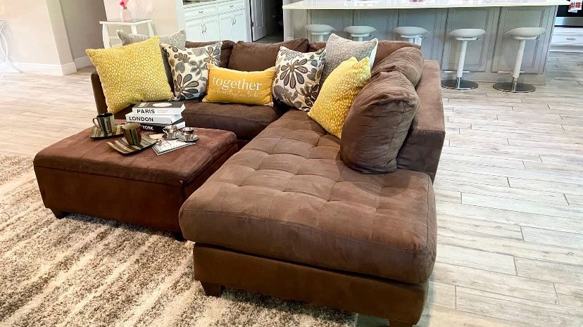Beautiful Brown Sectional + Ottoman