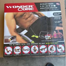 Wonder Core 6-in-1 Ab Sculpting System – Gently Used 💪