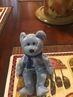1999 Holiday Beanie bear an 1999 Halo Beanie Bear