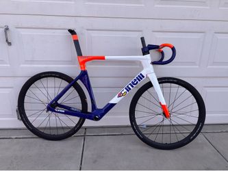 Cinelli Pressure Road Bike 56cm