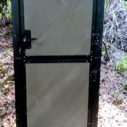 Game Winner Blind Door 