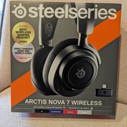 NEW IN BOX - SteelSeries Arctis Nova 7 Wireless Gaming Headset Headphones