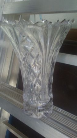 CRYSTAL VASE