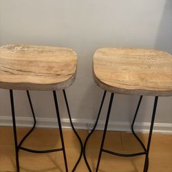 2 Wooden Stools