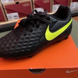 Nike Kids Youth Soccer Cleat