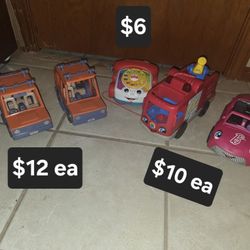 Bluey blue heeler car, chatter toy story, little people fire truck and barbie convertable
Pick up in Harlingen, I live near Walmart
Antiques and Telep