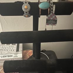 Bracelet/Watch Holder