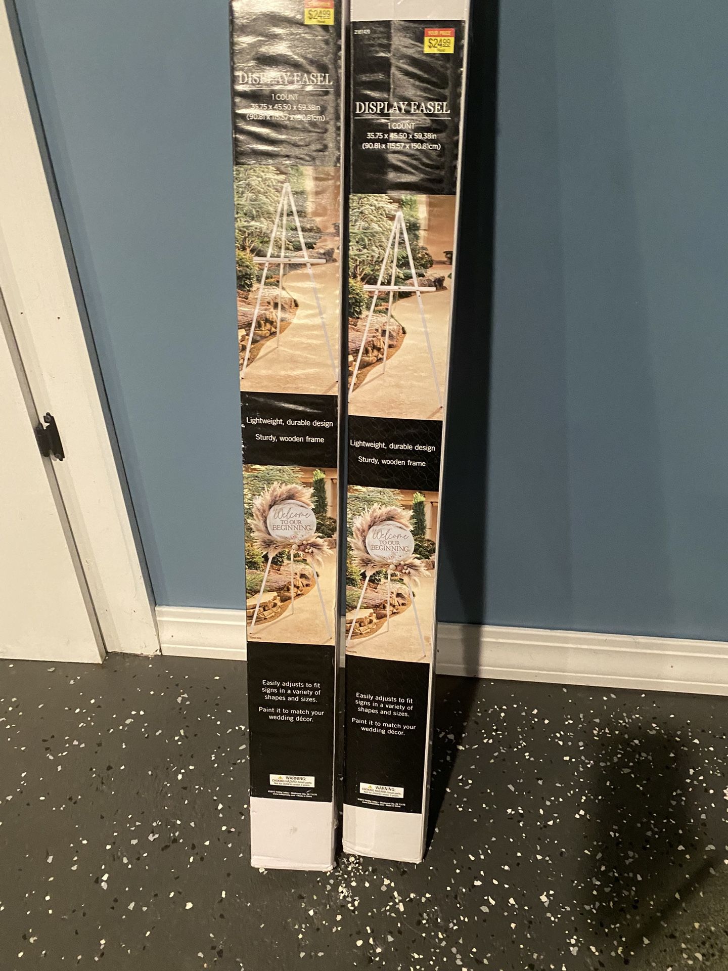 2 Display Easels