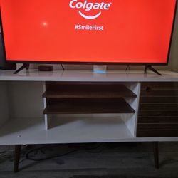 Modern TV Stand/Console with Storage