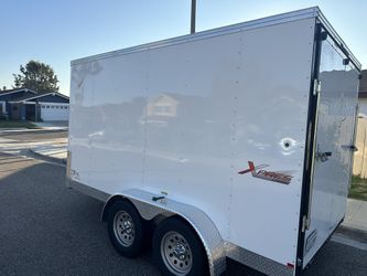 Inclosed Trailer 2021 Like New Incide Racks Ready To Work 