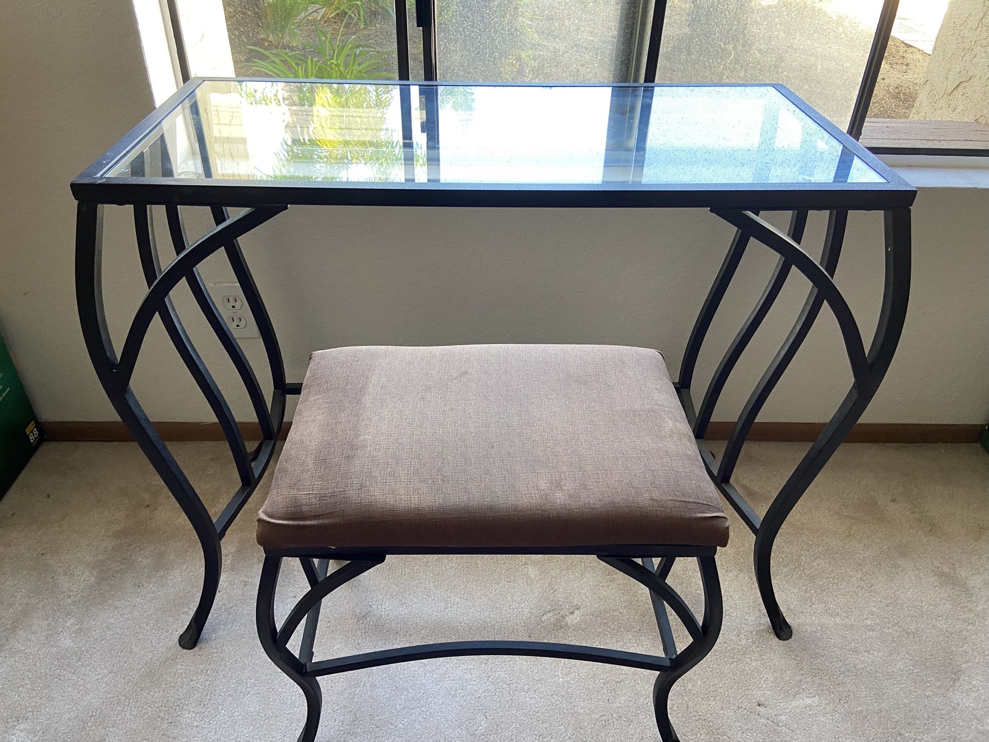 Desk Or Vanity