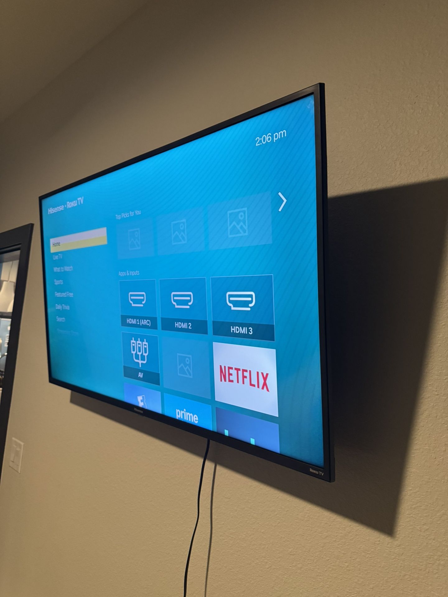 43” Hisense Tv