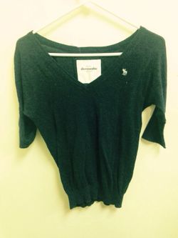 Girls Abercrombie sweater