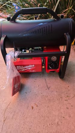 Milwaukee compressor m18