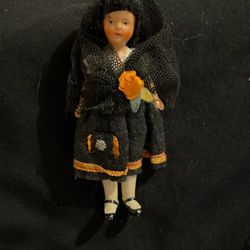 COLLECTABLE/VINTAGE MOURNING DOLL FROM GERMANY