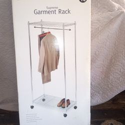  Supreme Garment Rack