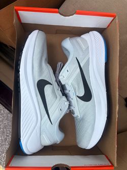 Nike air zoom structure 24