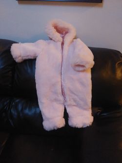 Toddlers pink snowsuit size 12months