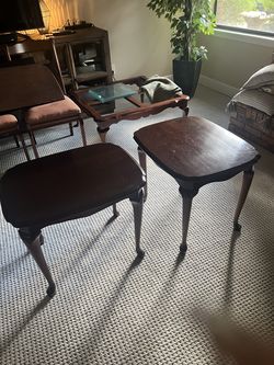 End/side tables