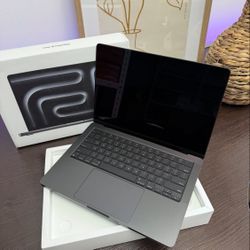 Apple MacBook Pro 14" Laptop M3 chip Built for Apple Intelligence 8GB Memory 10core GPU 512GB SSD Space Gray