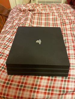 1 TB Ps4 Pro 🎮 (No controller)