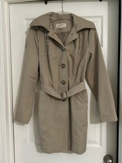 Michael Kors tan trench coat with detachable hood excellent condition