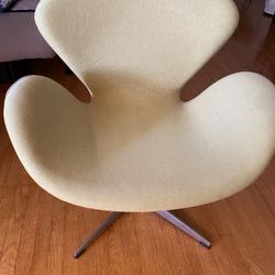 Modern Swivel Chair