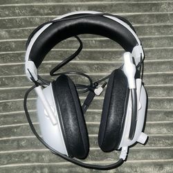 White Razer Headset 
