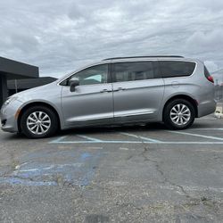 2017 CHRYSLER PACIFICA $2500 DP