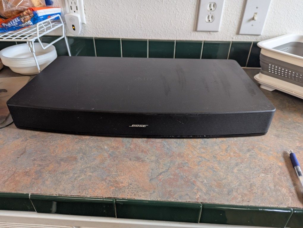 BOSE Solo 10 TV sound system
I do not have the power cord or remote to this?