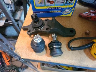 TOYOTA 4 RUNNER 02 RIGHT SIDE UPPER A ARM W BALL JOINTS BRAND NEW FOR RIGHT SIDE