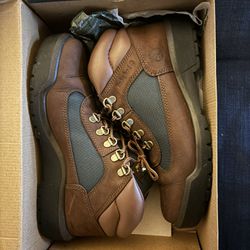 Beef And Brice Timberland  Size 9 Men’s