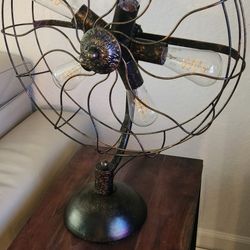 Contemporary Lámp Fan  Style